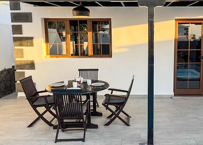 فيلة Arabella بلايا بلانكا